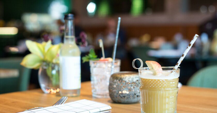 Beat the Heat with Drinks Served Cool as a Summer Beverage